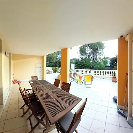 Apartamento T3 Spacieux Dans De Standing *