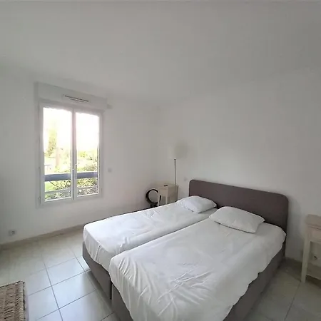 Apartment T3 Spacieux Dans De Standing